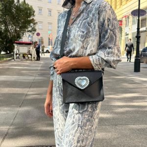 Black Handbag Leather Crossbody Bag Full Grain Purse